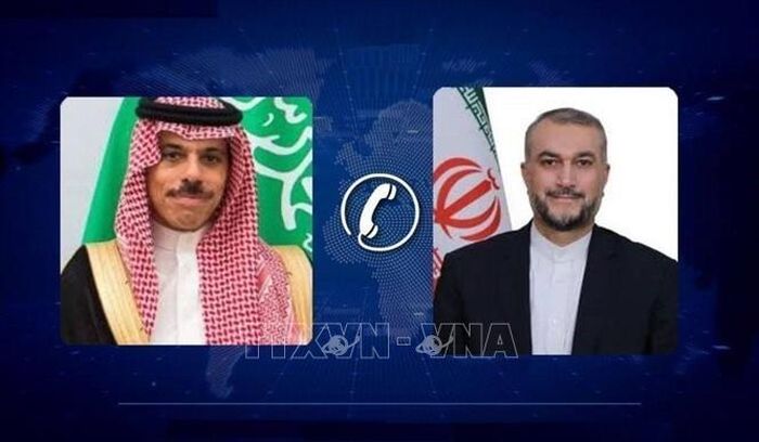 Iran, Saudi Arabia xúc tiến cuộc gặp cấp ngoại trưởng