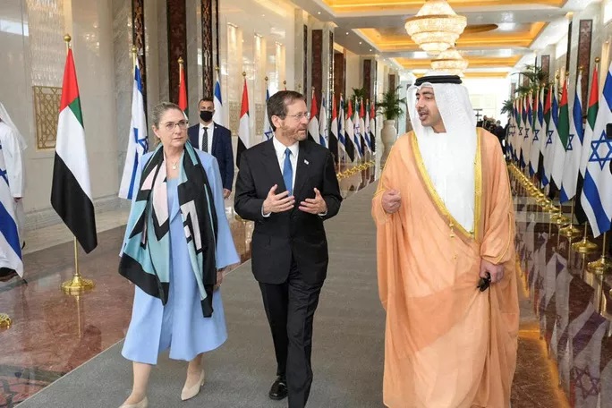 Chuyến thăm chưa từng có của một tổng thống Israel