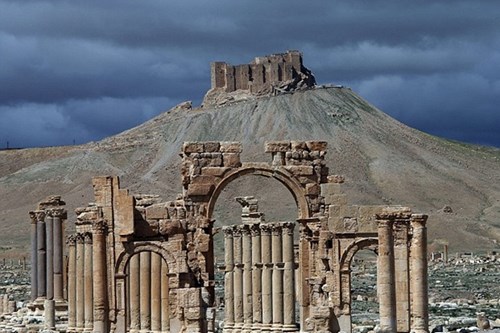 Quân đội Syria đánh đuổi phiến quân IS khỏi Palmyra