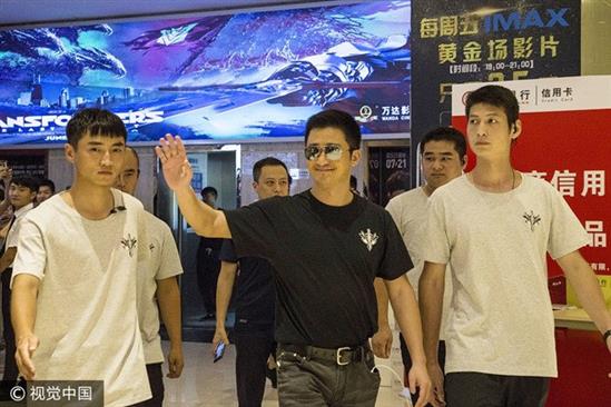 ''Chiến Lang 2'' - Dự án phim bị hàng loạt diễn viên và nhà phát hành quay lưng