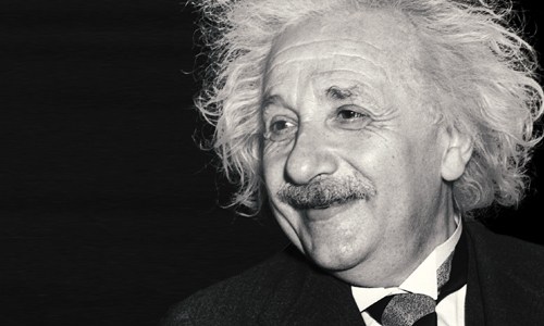 Albert Einstein: ''Con người được phú cho vừa đủ trí thông minh''