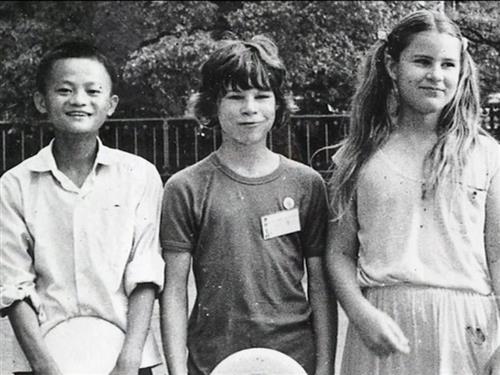 Tỷ phú Trung Quốc Jack Ma từng phải thốt lên 