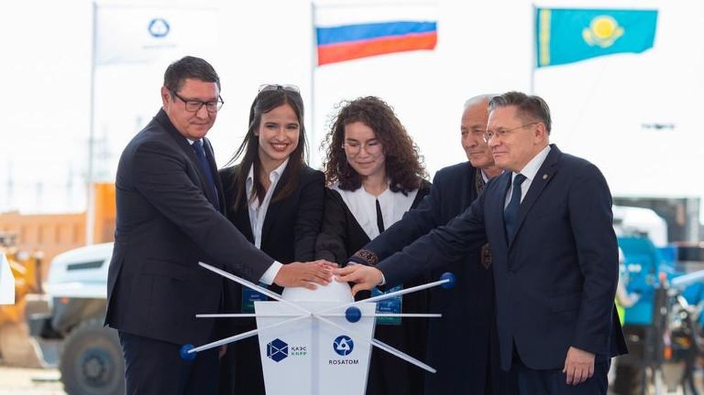 Nga bắt đầu xây dựng nhà máy điện hạt nhân đầu tiên của nước láng giềng