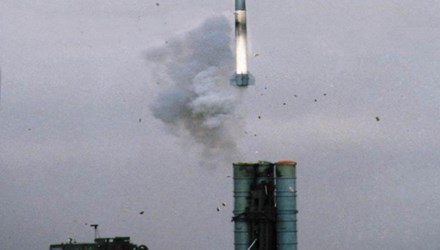 Nga bất ngờ khai hỏa hàng loạt hệ thống phòng không hiện đại