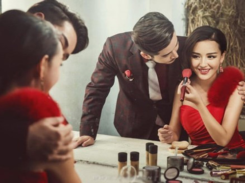 Không có đường tắt nào đến hạnh phúc đâu em