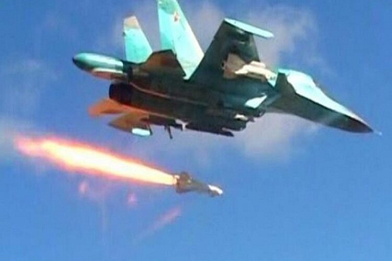Không quân Nga lại giáng đòn hủy diệt khủng bố IS ở Syria