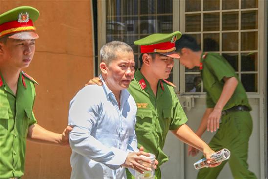 Chuyến đi định mệnh của những người ngoại quốc gốc Việt