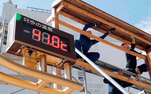 Nắng nóng lan rộng khắp thế giới
