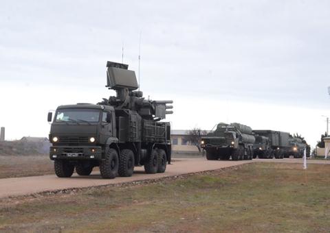 Mỹ không thể trừng phạt Saudi Arabia vì mua S-400