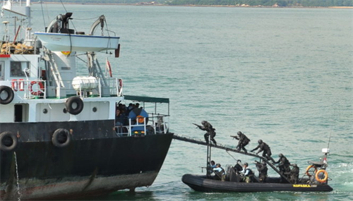 Ghê rợn cướp biển ở eo Malacca và eo Singapore