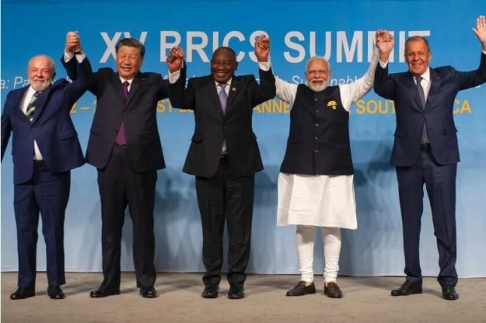 Thành lập 14 năm chỉ mở rộng 2 lần, vì sao BRICS chọn 6 nước này kết nạp?