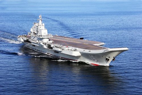 Tàu sân bay hạt nhân đầu tiên của TQ sẽ trang bị 27 máy bay J-20?