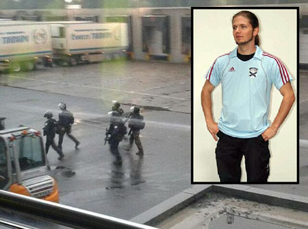 Người hùng giúp cảnh sát Pháp tiêu diệt khủng bố Charlie Hebdo