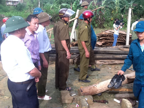 Hình ảnh lốc xoáy tàn phá, làm chết người ở Hà Tĩnh