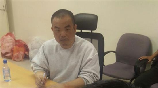 Ông ‘trùm’ lừa bị Mỹ áp giải về VN