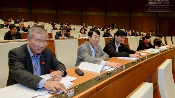 Quốc hội bất ngờ thông qua quy định cấm tuyệt đối uống rượu bia lái xe