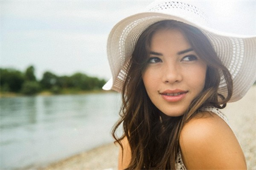 Lý do phụ nữ tự tin sẽ dễ tìm thấy hạnh phúc trong tình yêu