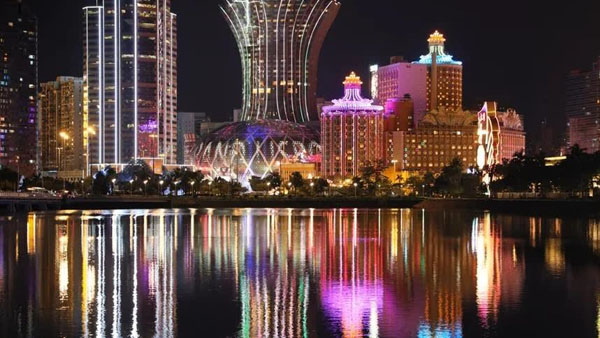 Kinh đô cờ bạc Macau sợ mất ngôi sau 15 năm 'thống trị' châu Á
