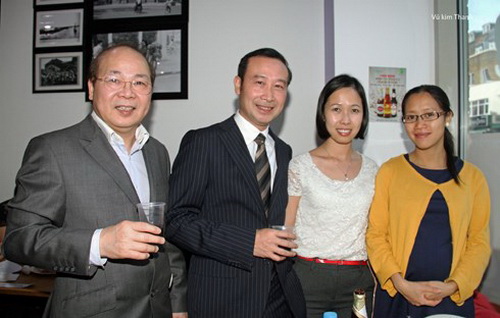 Mái ấm Việt tại Anh - Ấm lòng những người con xa quê hương