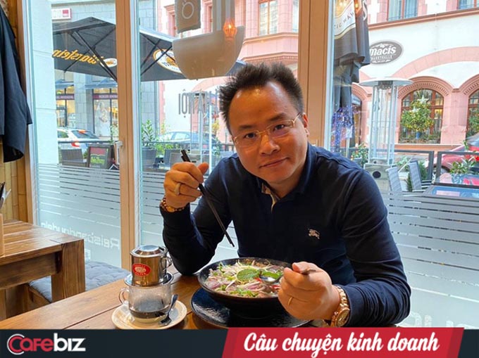 'Mạnh thường quân' chi hàng tỷ đồng nhập máy sản xuất 15-20 triệu khẩu trang phát miễn phí: Khi mà tôi đã tự tin khẳng định, tức là chúng tôi đã có đầy đủ giấy tờ