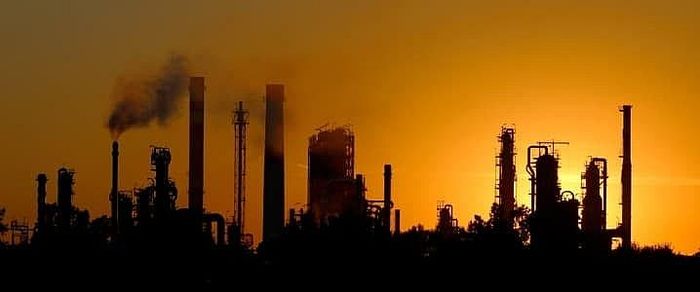 Các nhà máy lọc dầu Trung Quốc hưởng lợi từ giới hạn giá dầu của Nga