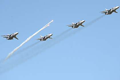 Mỹ điều B-52 tới châu Âu, Nga tăng máy bay tuần tra ở Biển Đen