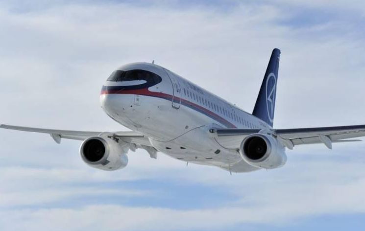 Ấn Độ sẽ được quyền lắp ráp máy bay Sukhoi Superjet 100?