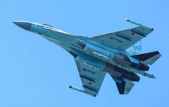 Cường kích - ném bom Su-34 của Nga thực hiện hàng loạt cuộc tấn công ở tỉnh Kursk