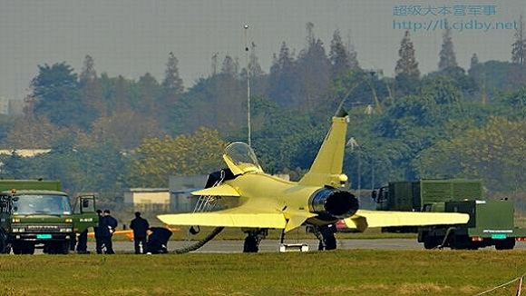 J-10B dùng AL-31F: Sự hổ thẹn của nền công nghiệp hàng không Trung Quốc