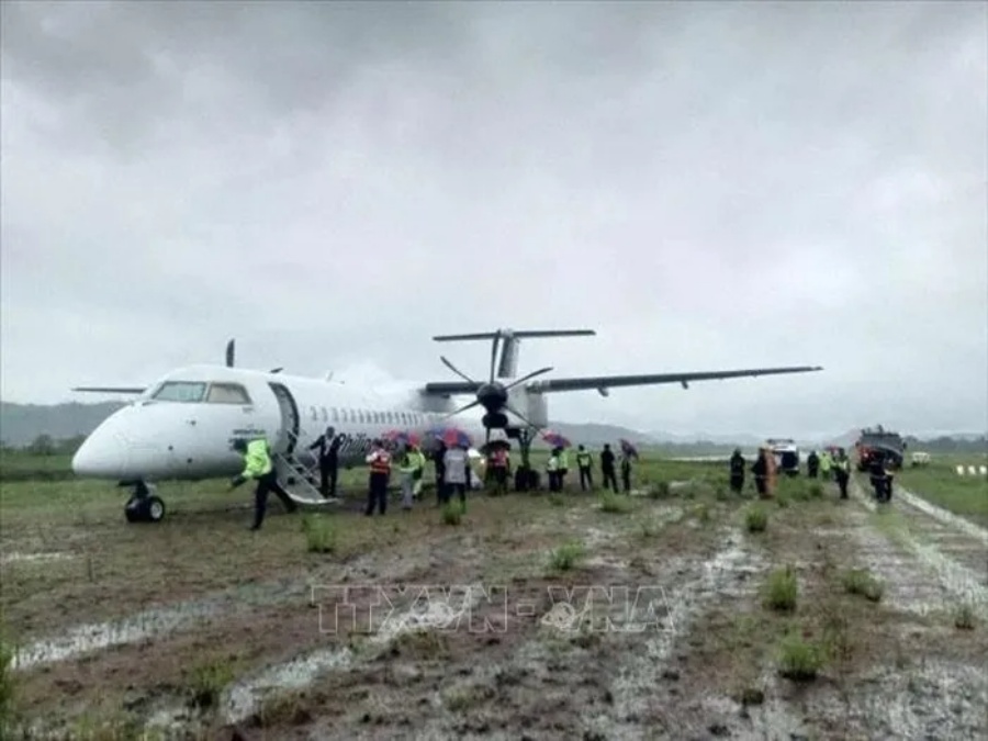 Máy bay chở hơn 50 người gặp nạn khi hạ cánh tại Philippines