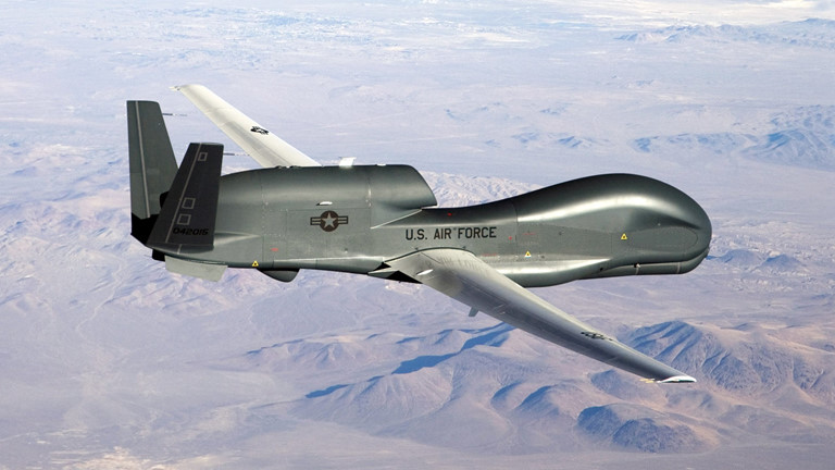 Tổng thư ký Stoltenberg: Global Hawk nhìn sâu vào lãnh thổ Nga