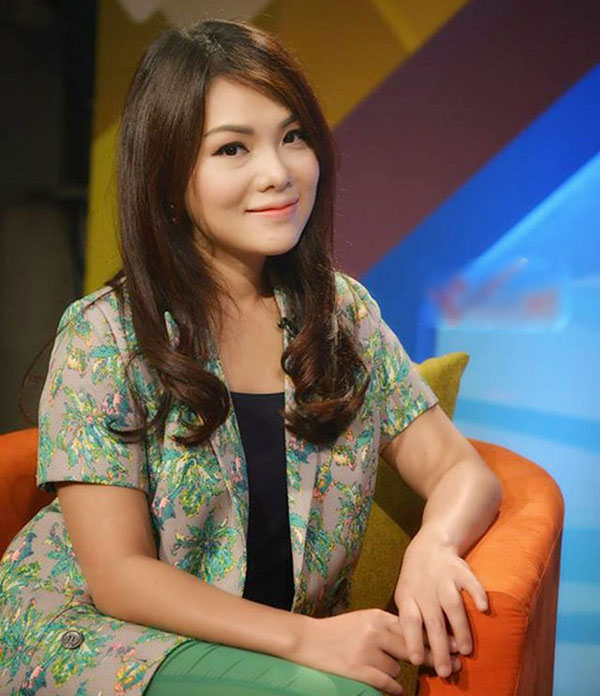 MC Bạch Dương nghỉ việc ở VTV sau 20 năm gắn bó