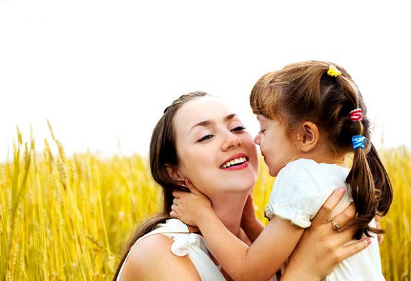 Phụ nữ Song Ngư – người mẹ tâm lý trong mắt các con