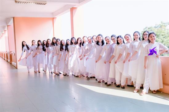 Bộ ảnh kỷ yếu mà ai cũng lầm là của 