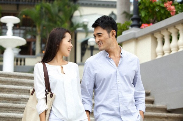 Mối tình “trâu già - cỏ non”