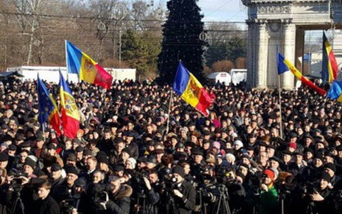 Moldova: Hàng nghìn người biểu tình phản đối bổ nhiệm Thủ tướng mới