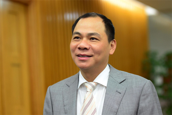 Chủ tịch Vingroup: 'Tôi muốn để lại một cái gì đó cho thế hệ sau, bạn không thể nào mang tiền theo khi mình chết được'.