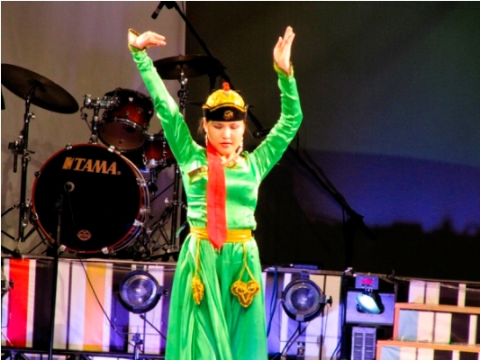 Du học sinh Việt tại Festival “Mùa xuân sinh viên”