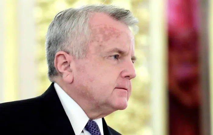 Đại sứ Mỹ kêu gọi Nga không nên đóng cửa đại sứ quán vì vấn đề Ukraine