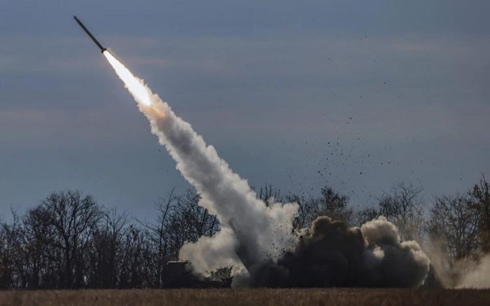 CNN: Mỹ sắp hết vũ khí để viện trợ cho Ukraine