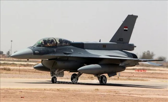 Mỹ bí mật giảm tốc độ huấn luyện phi công Ukraine sử dụng F-16