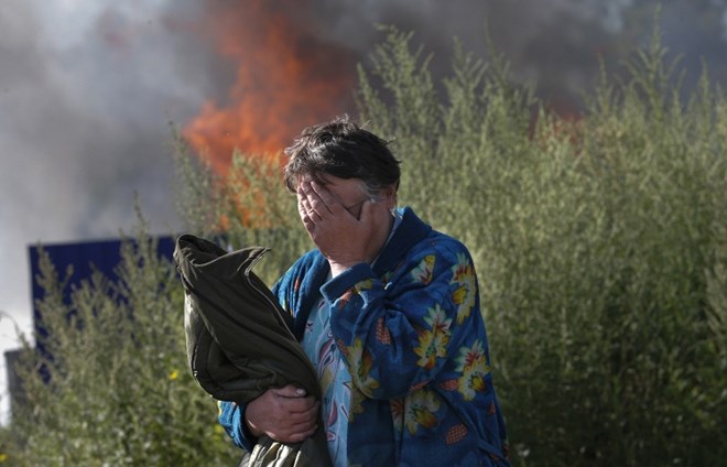 Nhóm phóng viên Nga lại bị tấn công bằng súng cối ở Ukraina