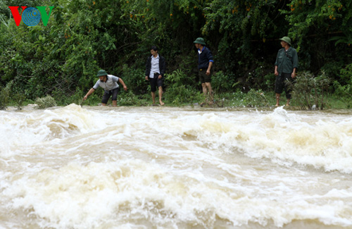 Số người chết do mưa lũ ở các tỉnh phía Bắc tiếp tục tăng