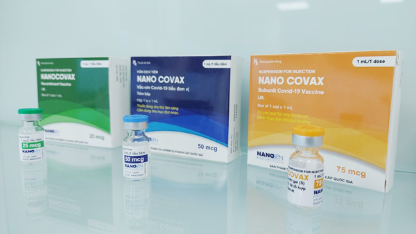 Tiêm thử nghiệm giai đoạn 2 vắc xin Nanocovax tại Hà Nội, Long An