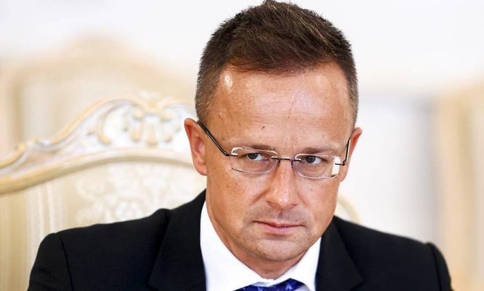 Hungary lên tiếng về thay đổi hợp đồng khí đốt với Nga