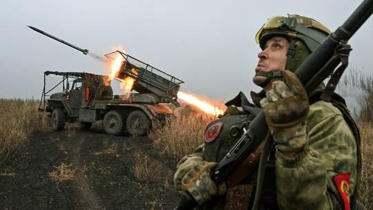 Nga nói với nhà báo Mỹ điều kiện để có hòa bình ở Ukraine