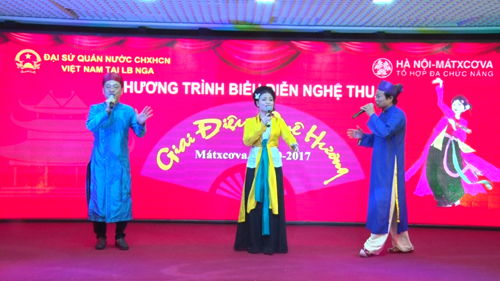 Ấm áp giai điệu quê hương ở xứ sở bạch dương