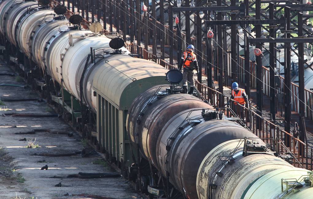 Nga duy trì lệnh cấm xuất khẩu xăng và dầu diesel bằng đường sắt