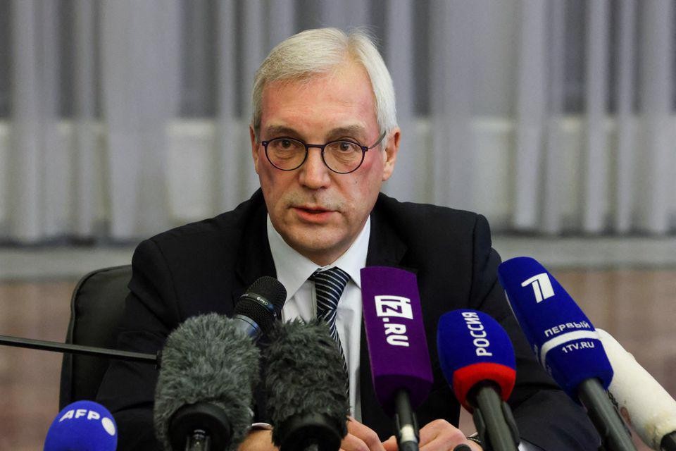 Nga: NATO kết nạp Ukraine là ''phi lý''