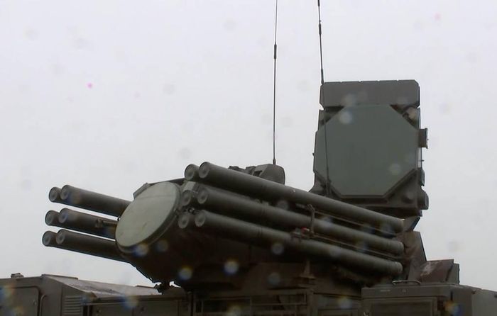 Phòng không Nga lần đầu đánh chặn bom dẫn đường GLSDB ở Ukraine
